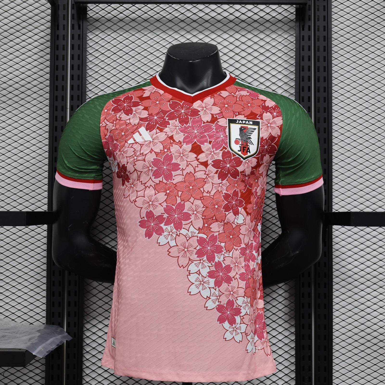 24/25 Japan Spezial-Rosa-Trikot