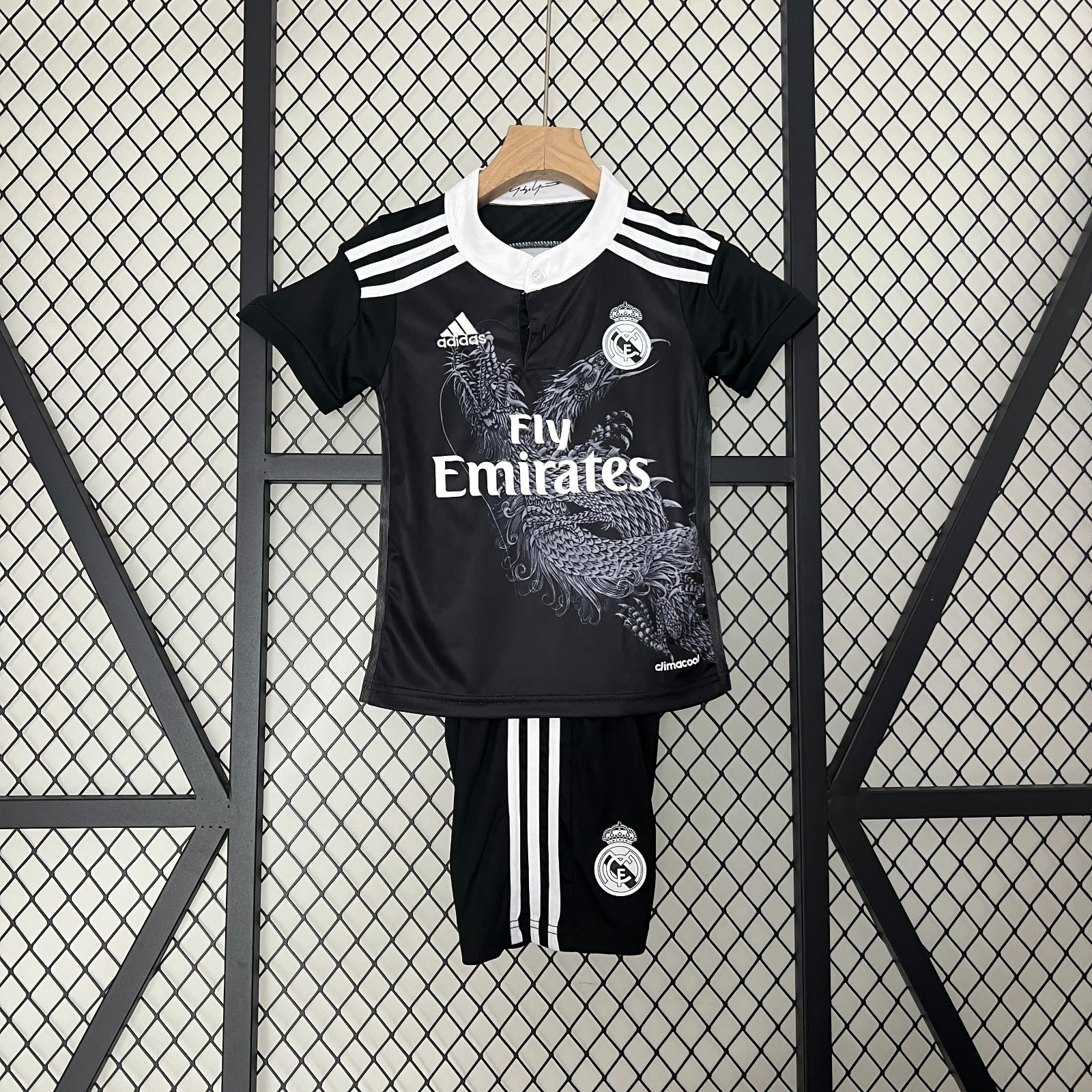 24/25 Real Madrid Dragon Kids Set