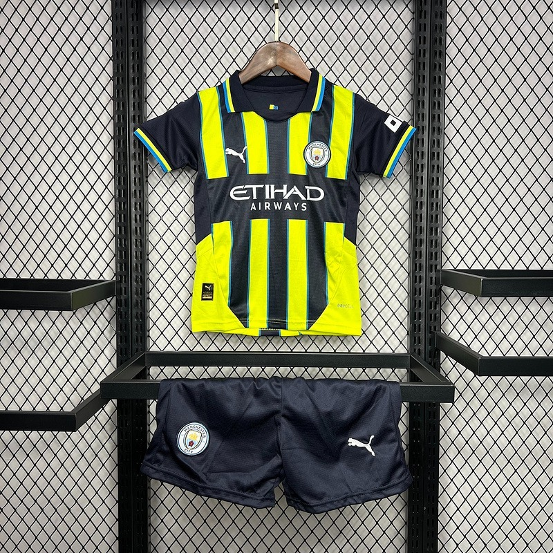 24/25 Ensemble Enfant Manchester City